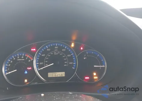 2011 Subaru Forester 2.5X Premium z USA, uszkodzony, nr VIN JF2SHADC4BH749384